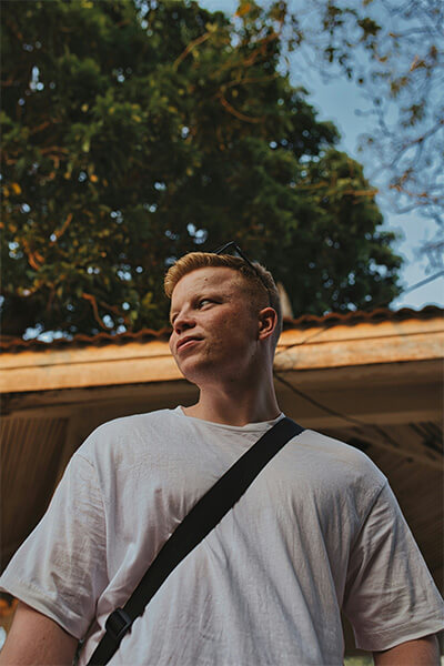 mistakes-for-one-another A man looking into the distance.